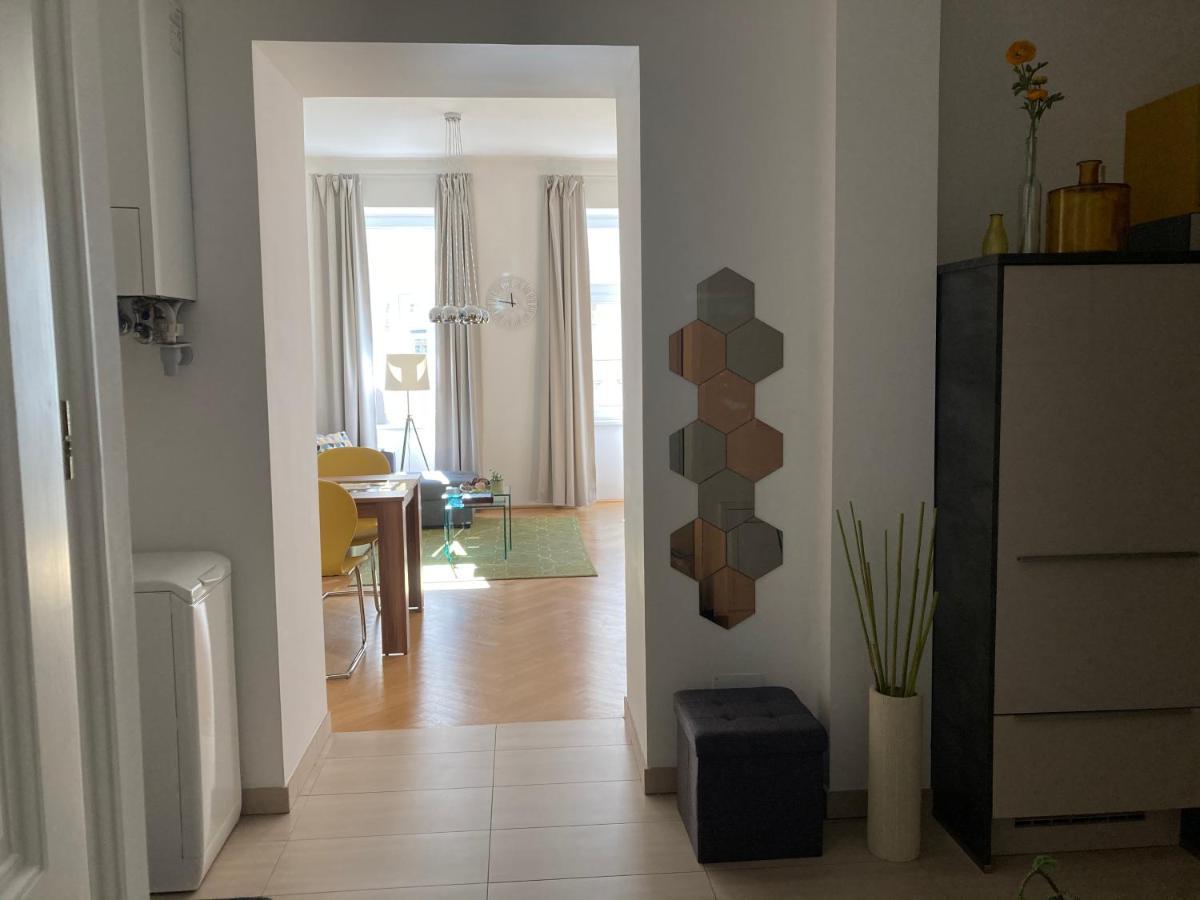 Living Apartament