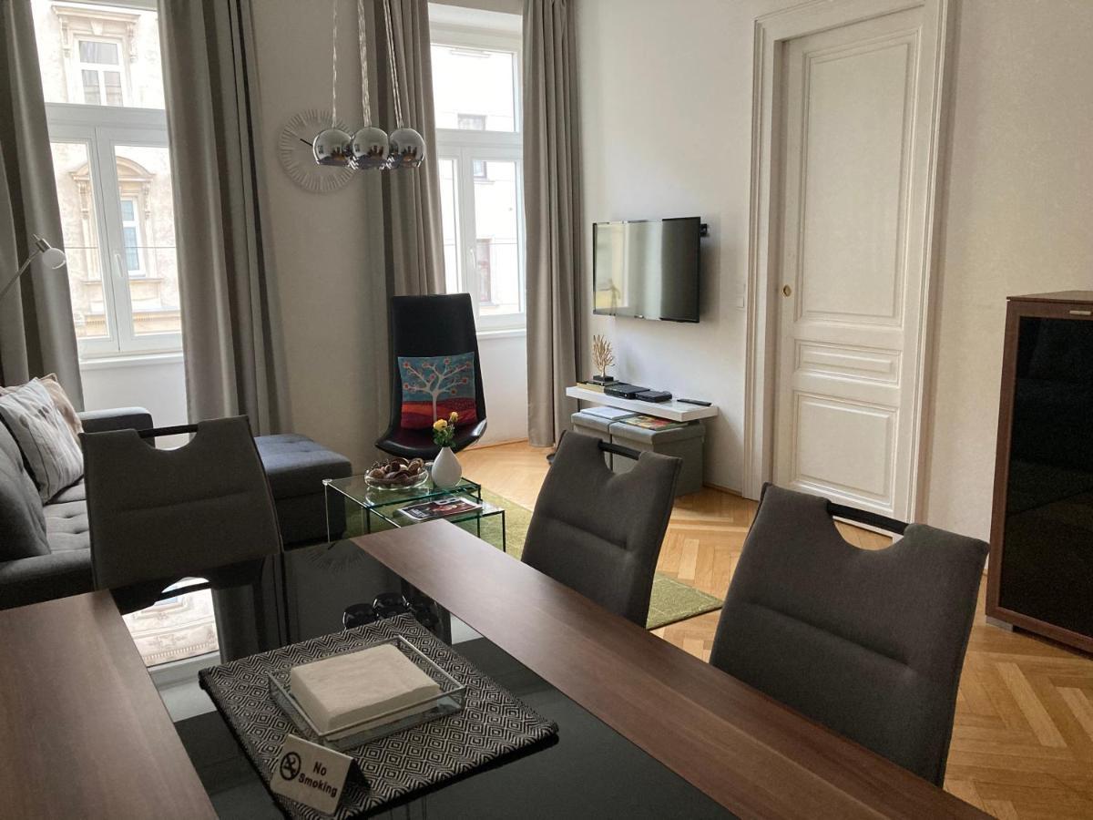 Apartament Living *